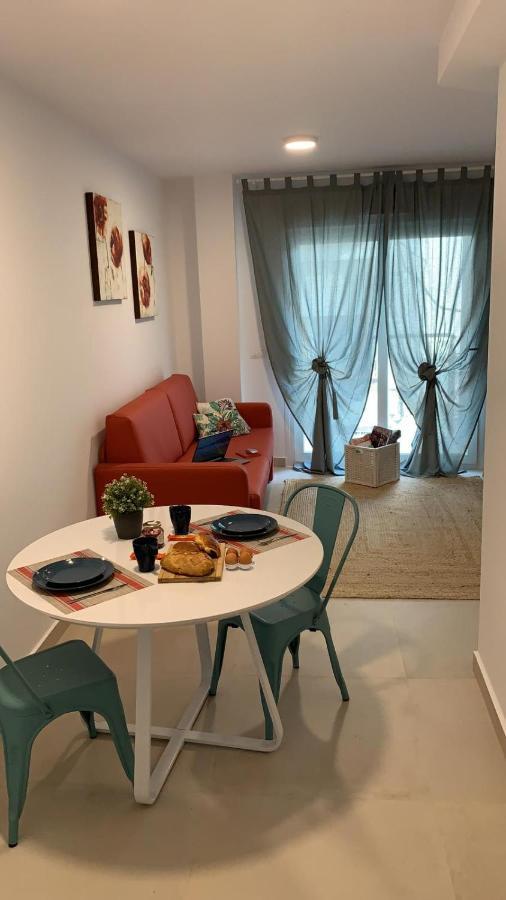 Bnbook Medea Apartments 2 푸엔히롤라 외부 사진