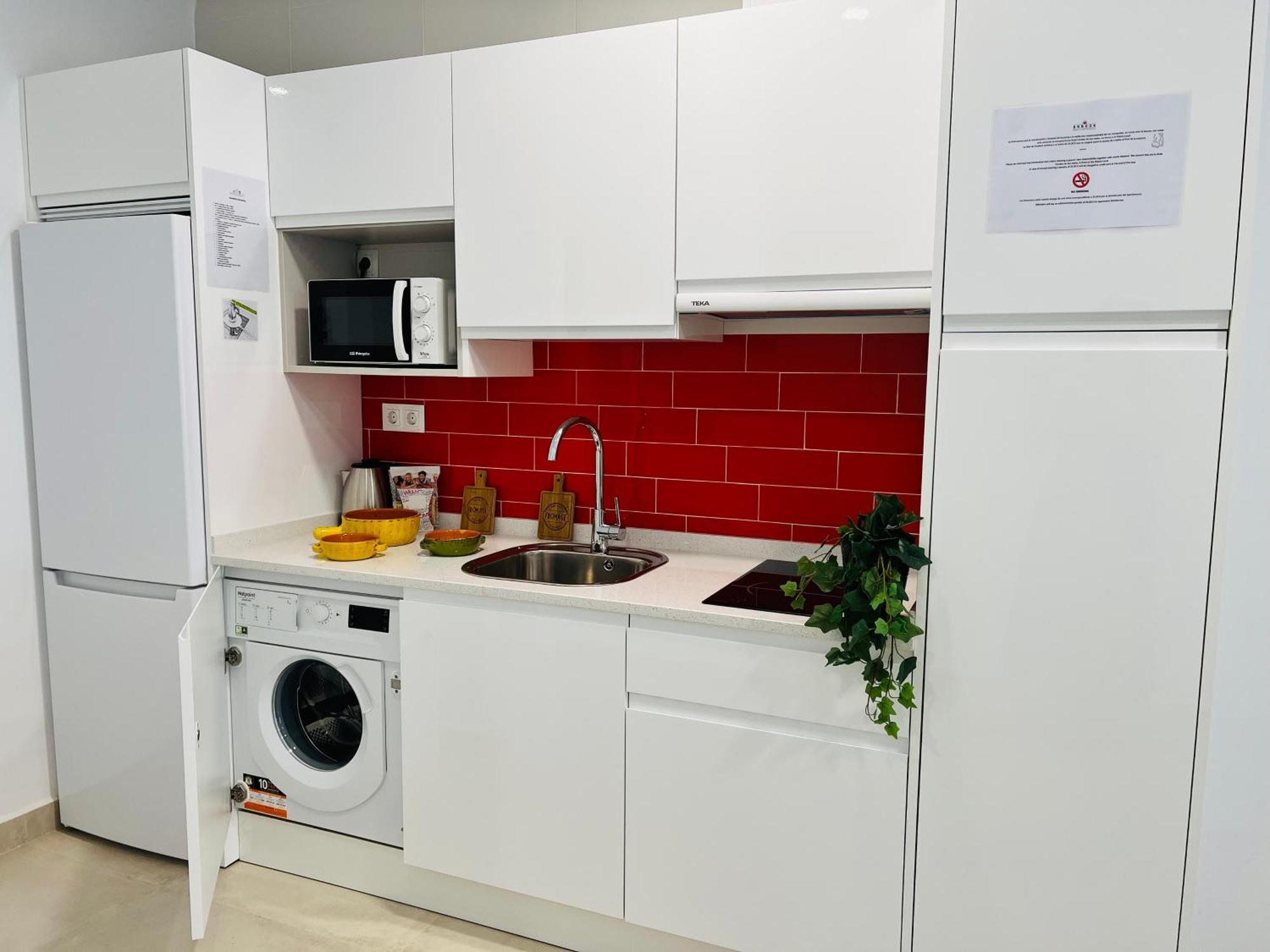 Bnbook Medea Apartments 2 푸엔히롤라 외부 사진
