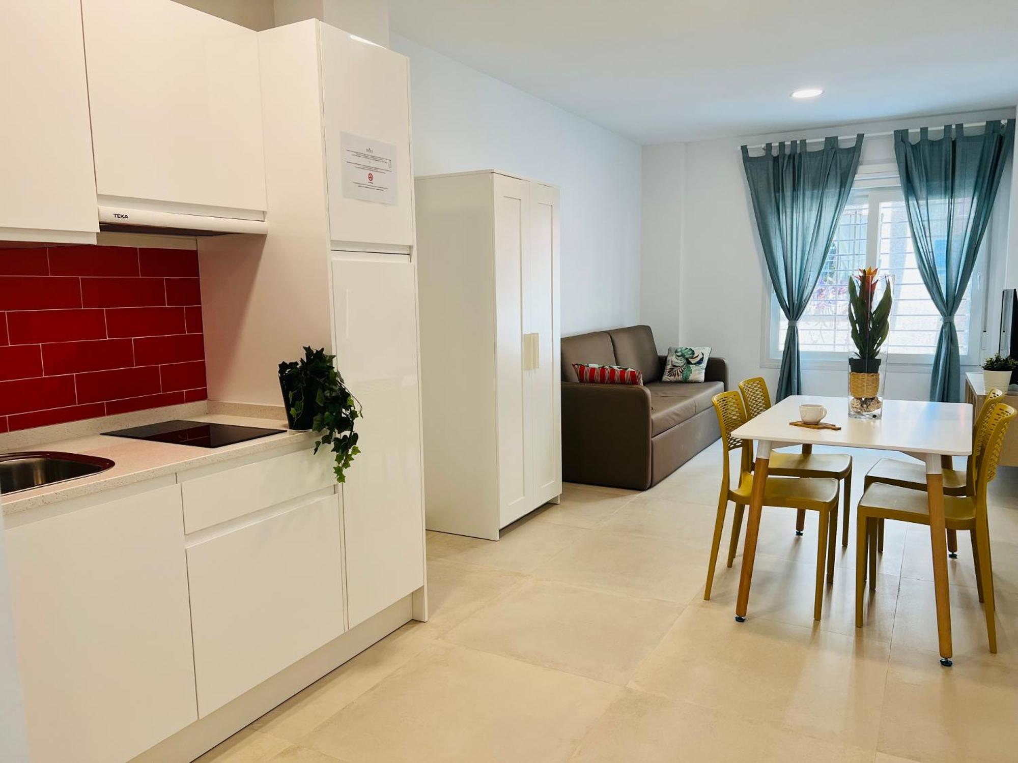 Bnbook Medea Apartments 2 푸엔히롤라 외부 사진