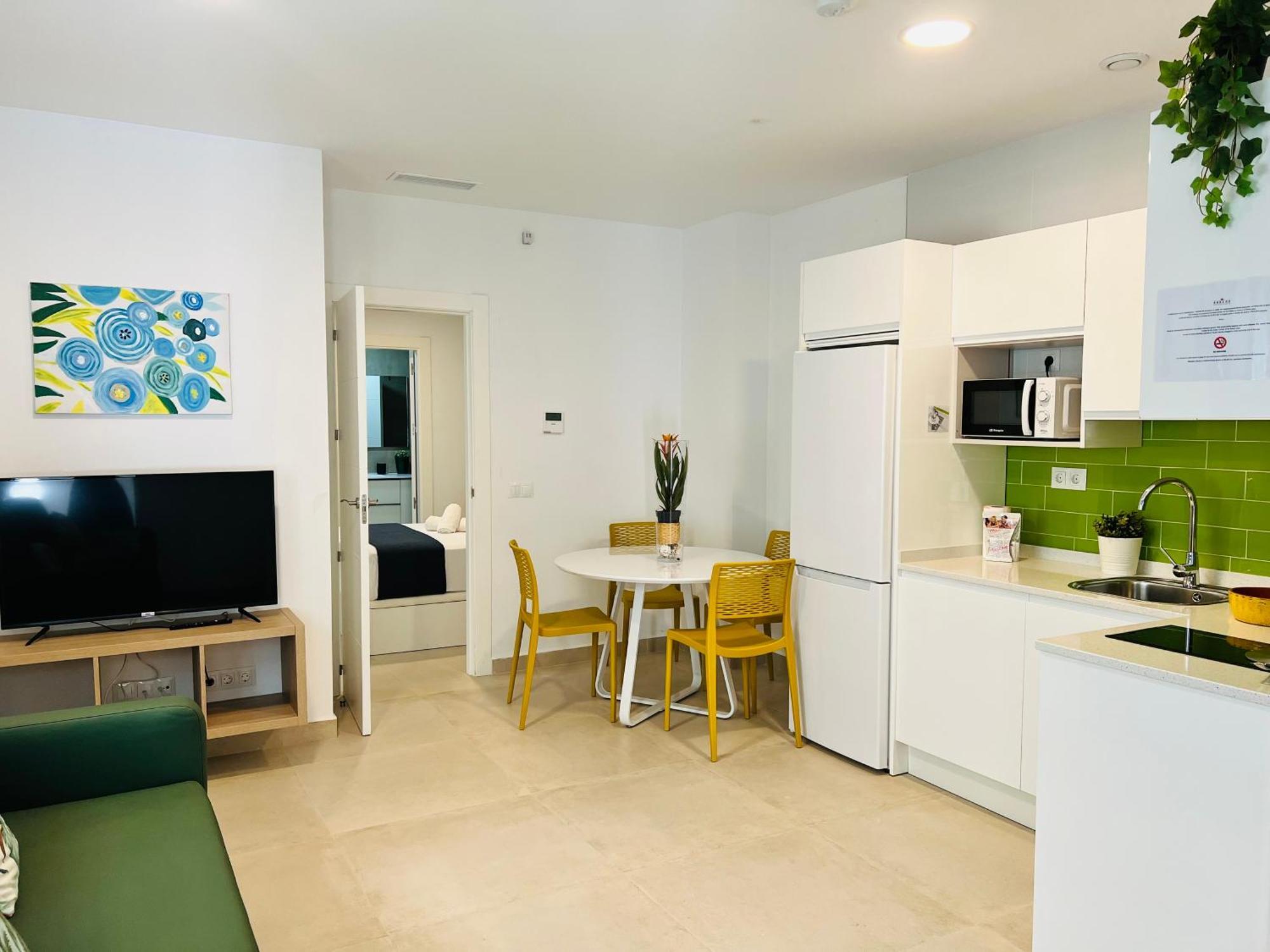 Bnbook Medea Apartments 2 푸엔히롤라 외부 사진